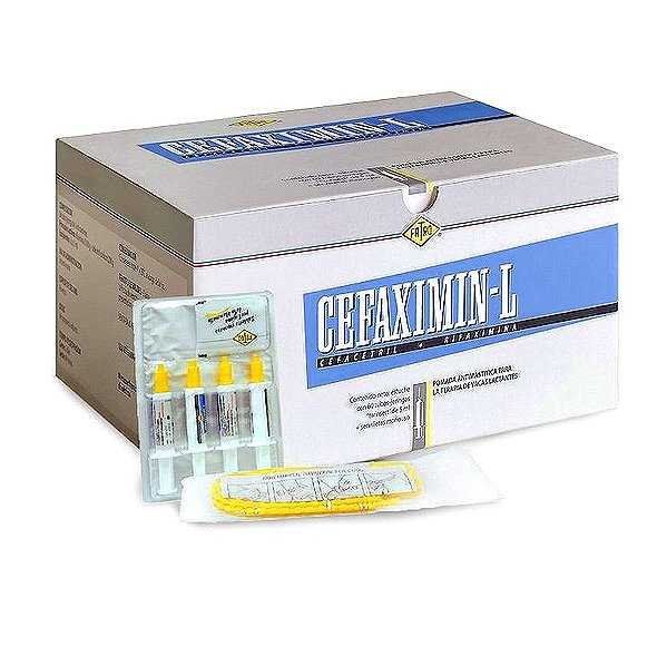 Cefacetrile